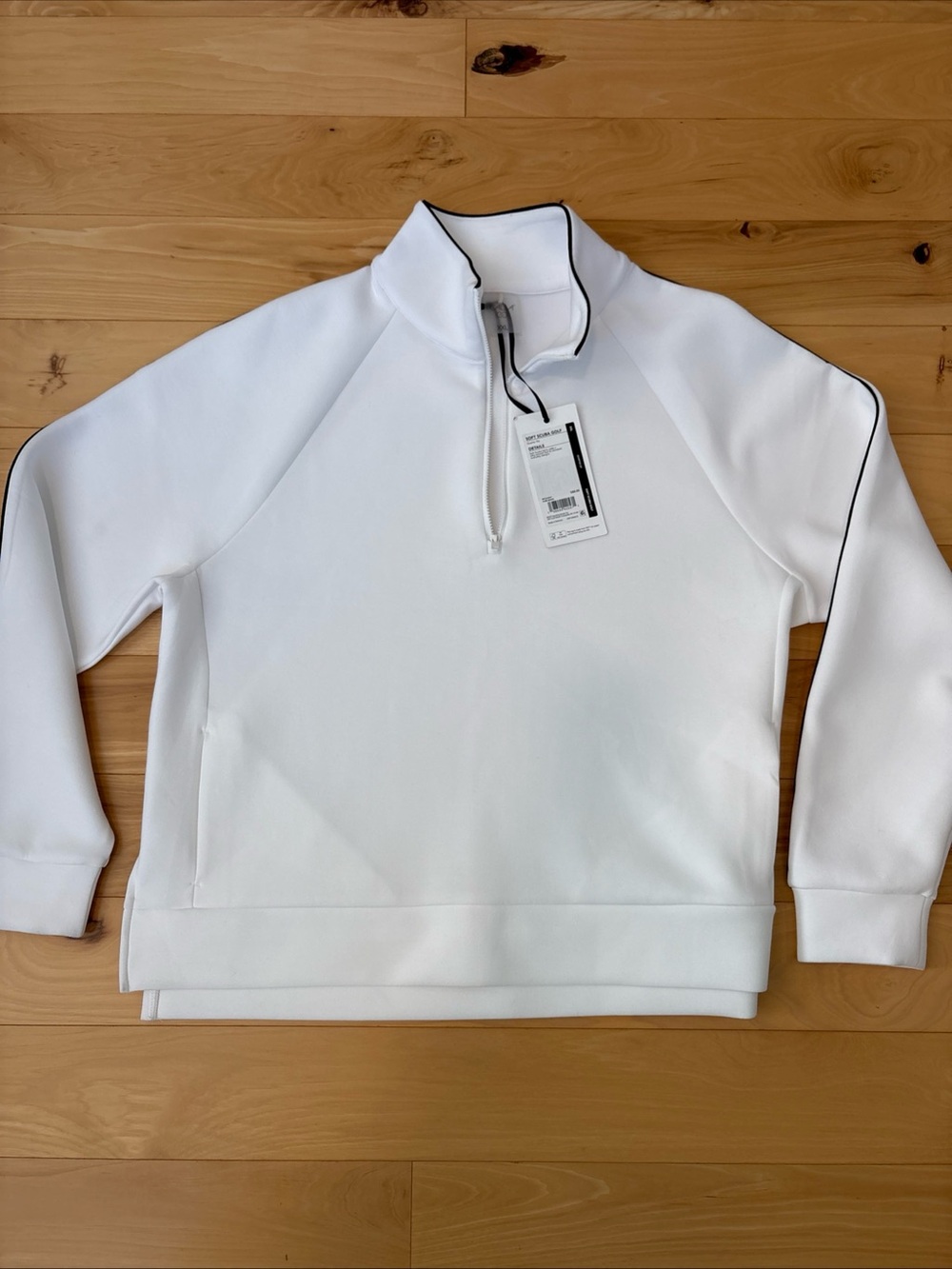 NEW CALIA by Carrie Underwood White 1:4 Zip Pullover with Black Trim retail $88